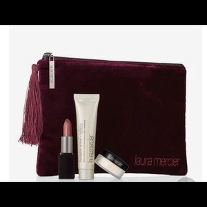 🌟NEW 4pc Laura Mercier Deluxe Travel size